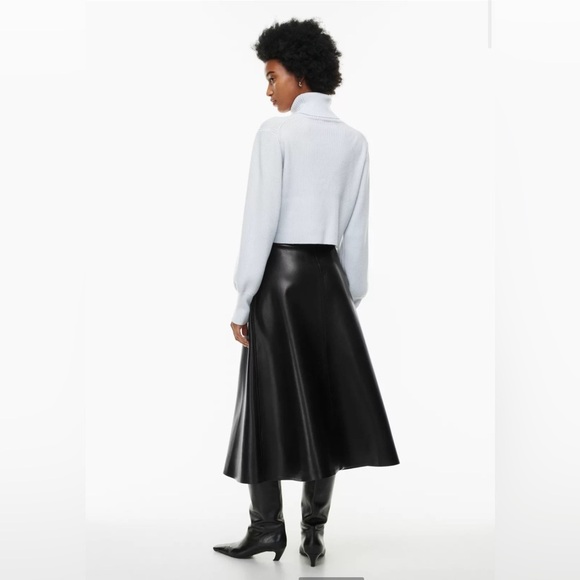 NWT Aritzia Wilfred Rebecca Turtleneck Sweater Merino Wool Frozen Grey Small - Picture 6 of 16